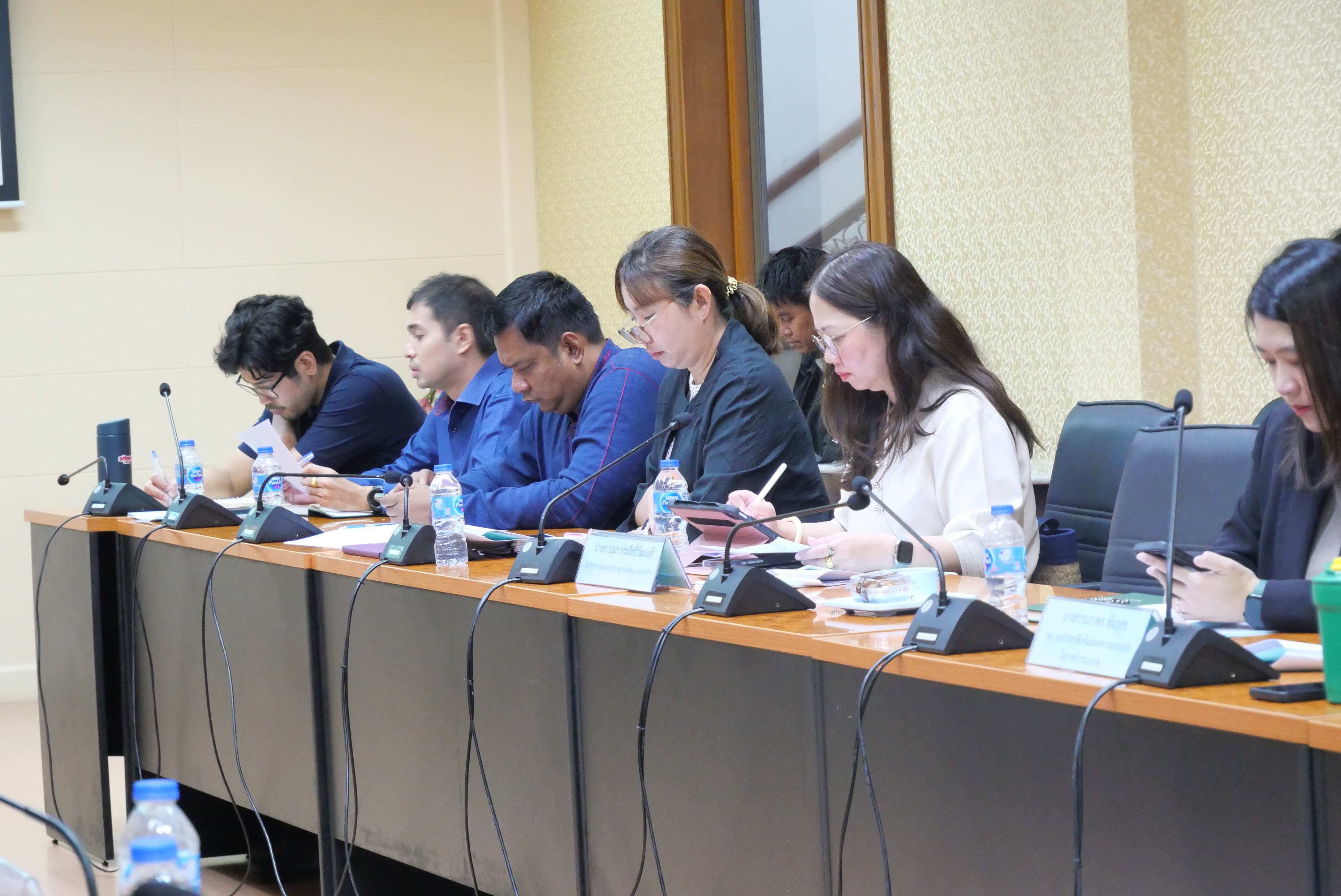 title - รองเลขาธิการ ส.ป.ก. ประชุมคณะทำงานสื่อสารกระทรวงเกษตรและสหกรณ์ ด้านการรับเรื่องร้องเรียนและแก้ไขปัญหาเกษตรกร ครั้งที่ 1/2569 